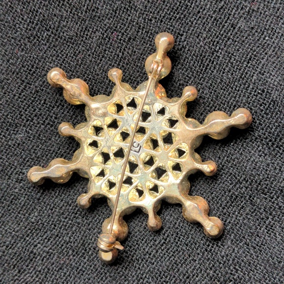 Vintage Brooch - Picture 2 of 2